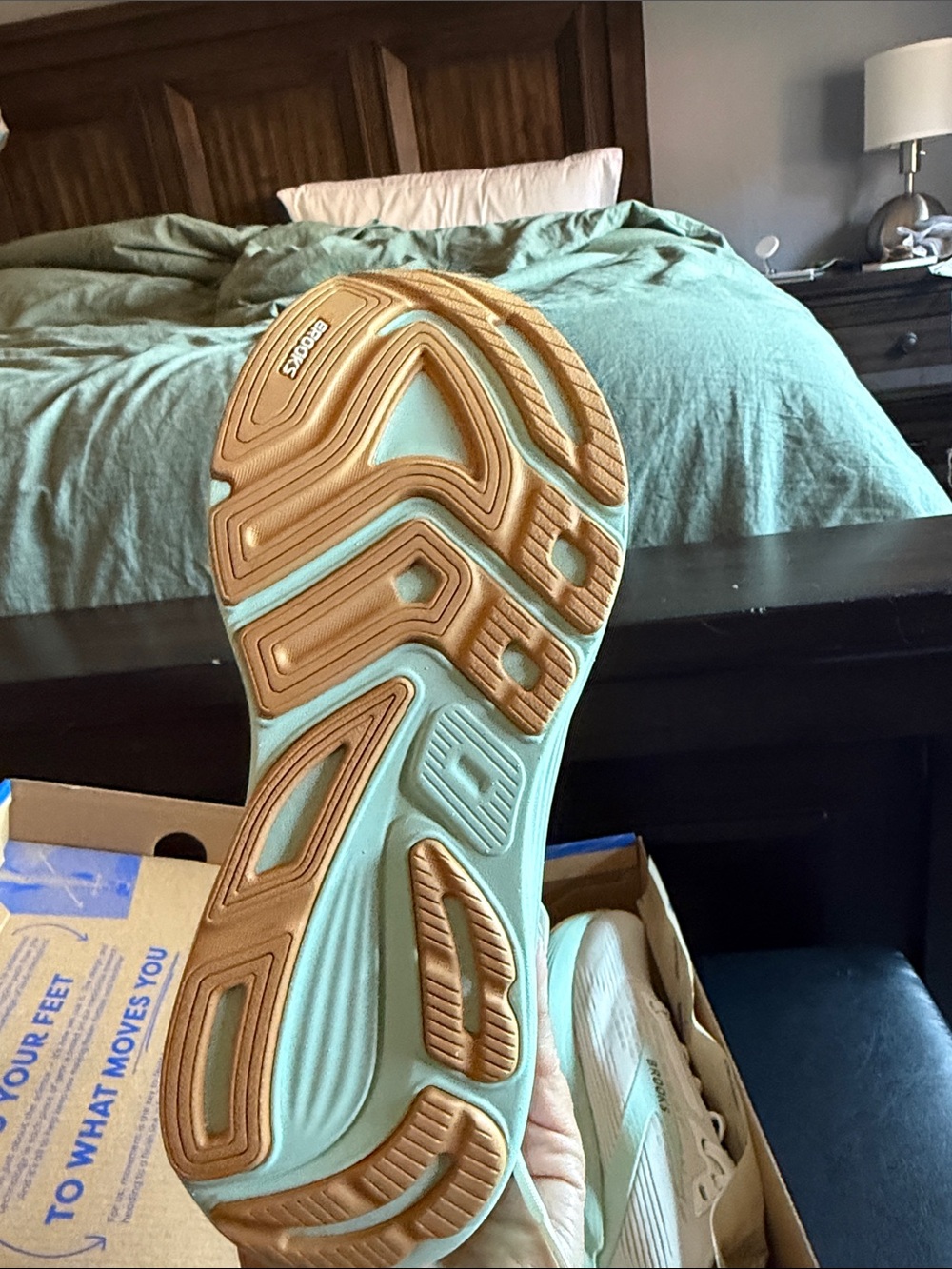 Brand New Brooks Revel 8 size 7.5 - Picture 7 of 8